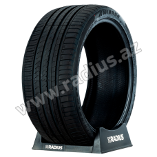 R330 275/35 R21